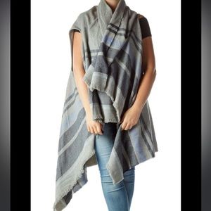 Aerie grey with blue stripe poncho. One size. Like new.